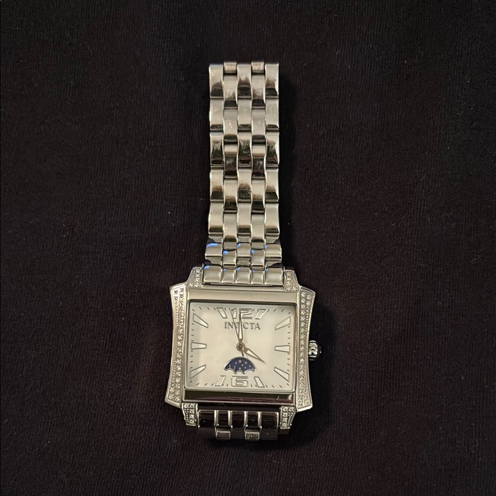AMAZING LADIES DIAMOND INVICTA ANGEL